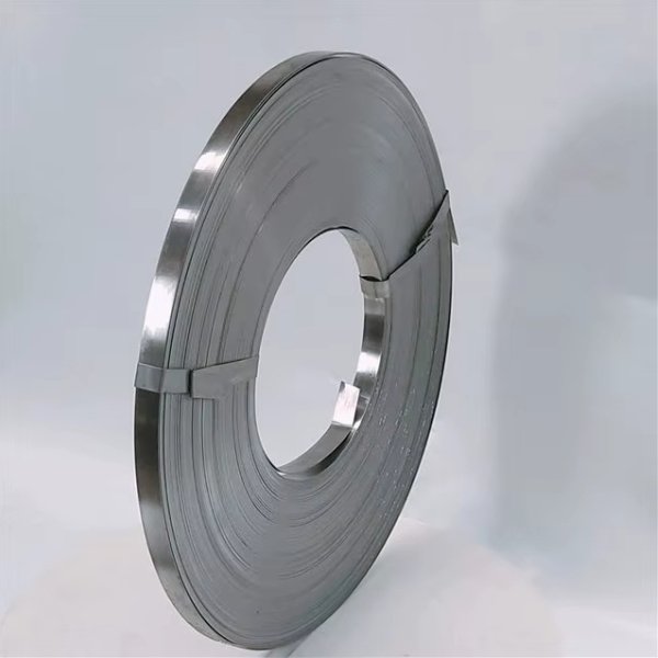 Hoop-Iron-Gauge-16-20-Kg.jpg Generic 16 Gauge Hoop Iron, 20kg Galvanized Steel Roll - Image 1