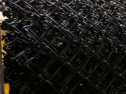 Hammer 12.5 Gauge PVC Coated Chain Link Fence, 4ft x 18m