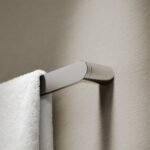 Stainless Steel 600mm Single Towel Rail, Wall Mounted, Chrome Finish