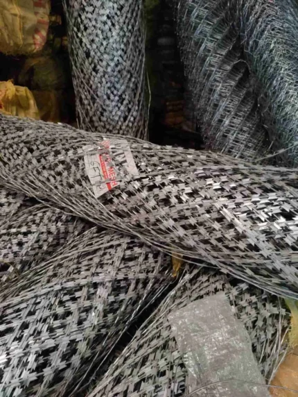 Zeka Welded Razor Mesh 8ft x 30m Galvanized High Security Fence