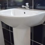 Standard 312 Pedestal Wash Hand Basin, 450x300mm, Vitreous China, White